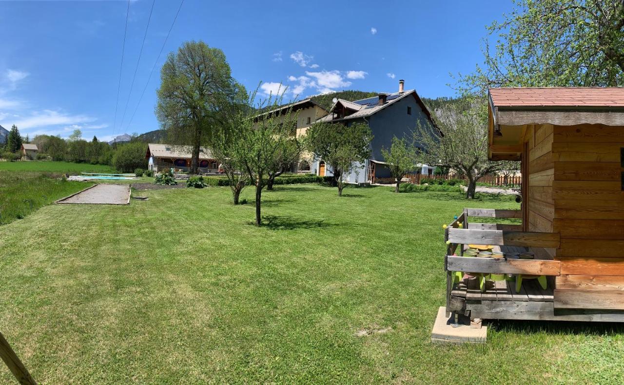 L'Escale En Ubaye Bed & Breakfast Saint-Pons  Bagian luar foto