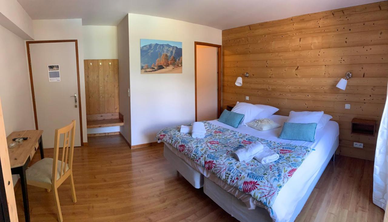 L'Escale En Ubaye Bed & Breakfast Saint-Pons  Bagian luar foto