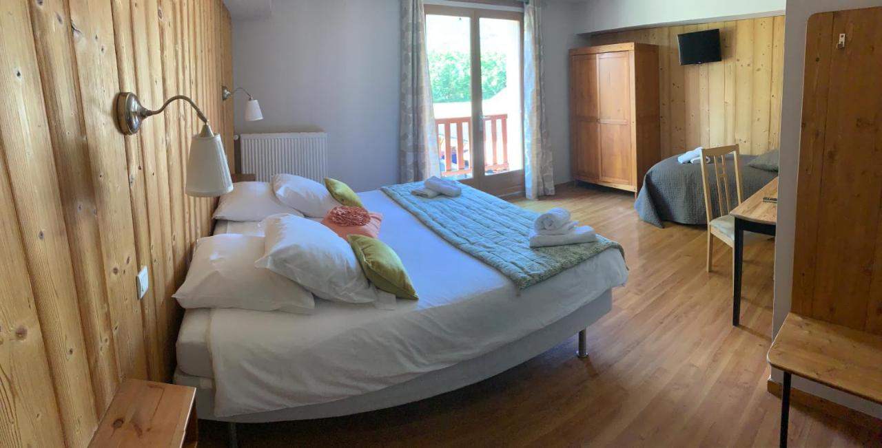 L'Escale En Ubaye Bed & Breakfast Saint-Pons  Bagian luar foto
