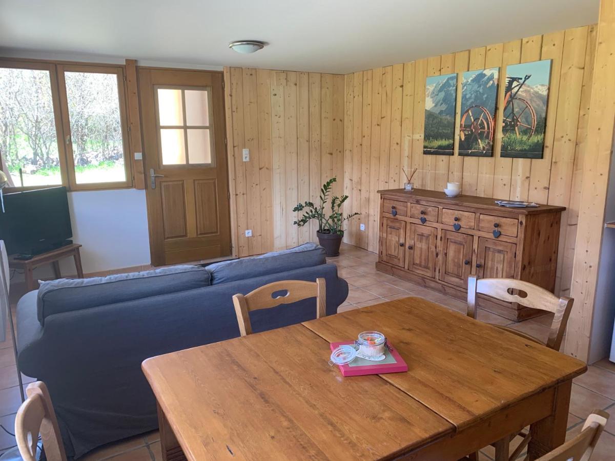 L'Escale En Ubaye Bed & Breakfast Saint-Pons  Bagian luar foto