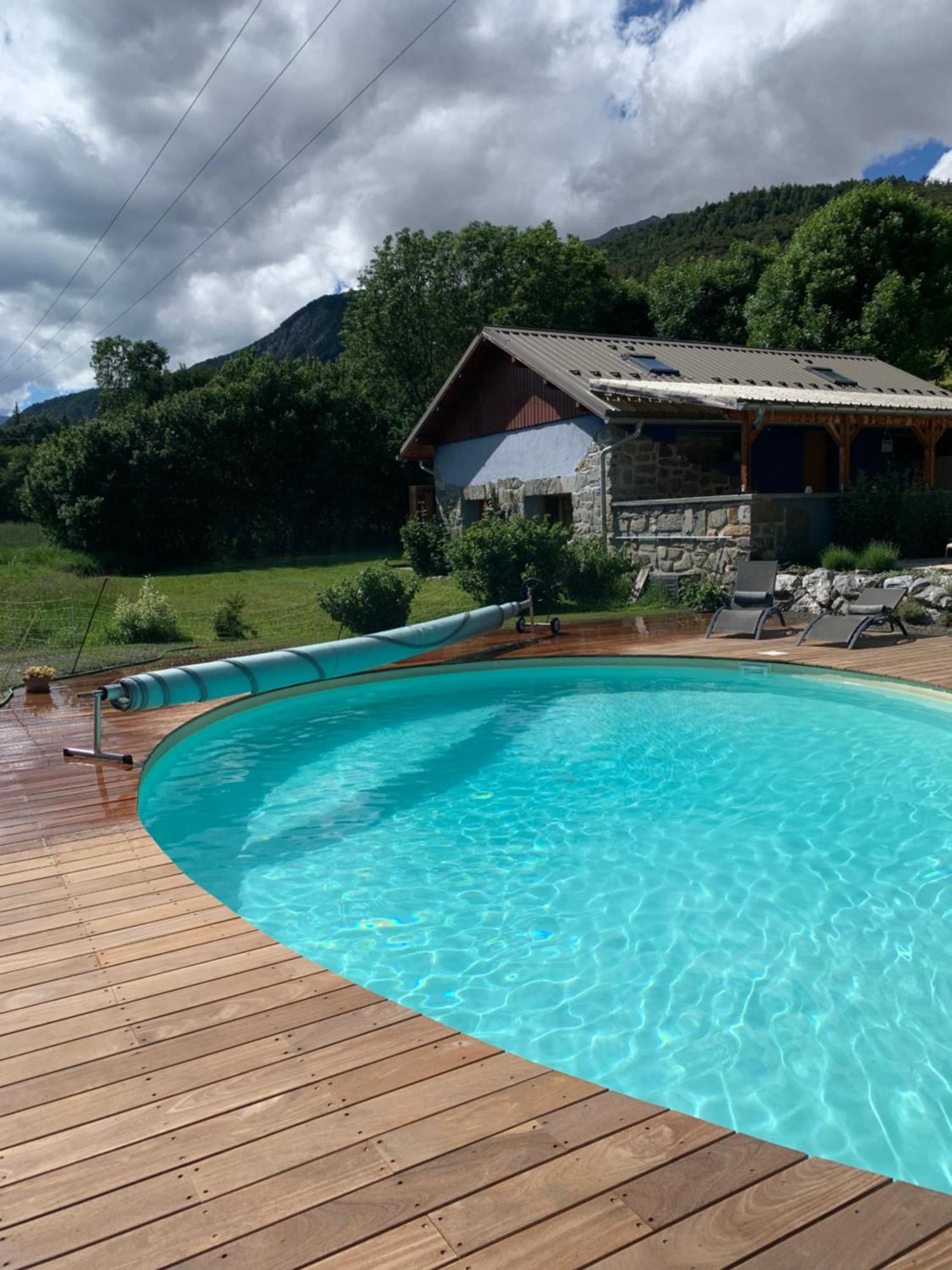 L'Escale En Ubaye Bed & Breakfast Saint-Pons  Bagian luar foto