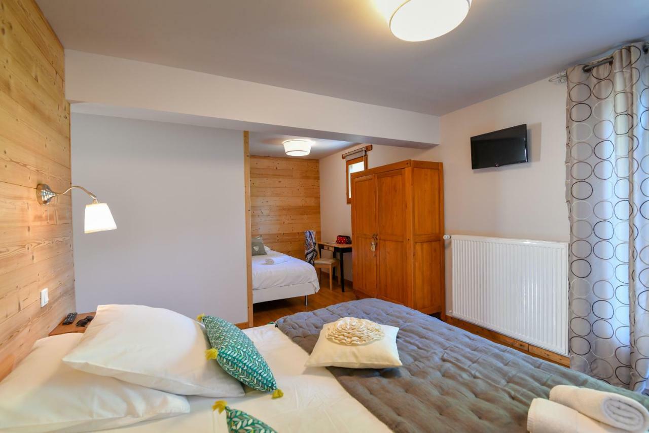 L'Escale En Ubaye Bed & Breakfast Saint-Pons  Bagian luar foto